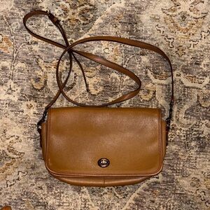 Coach limited edition 57235 Leather Crossbody turn lock Bag